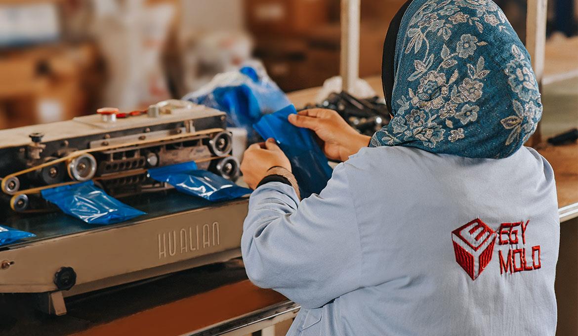 Assembly and packing + Laser printing